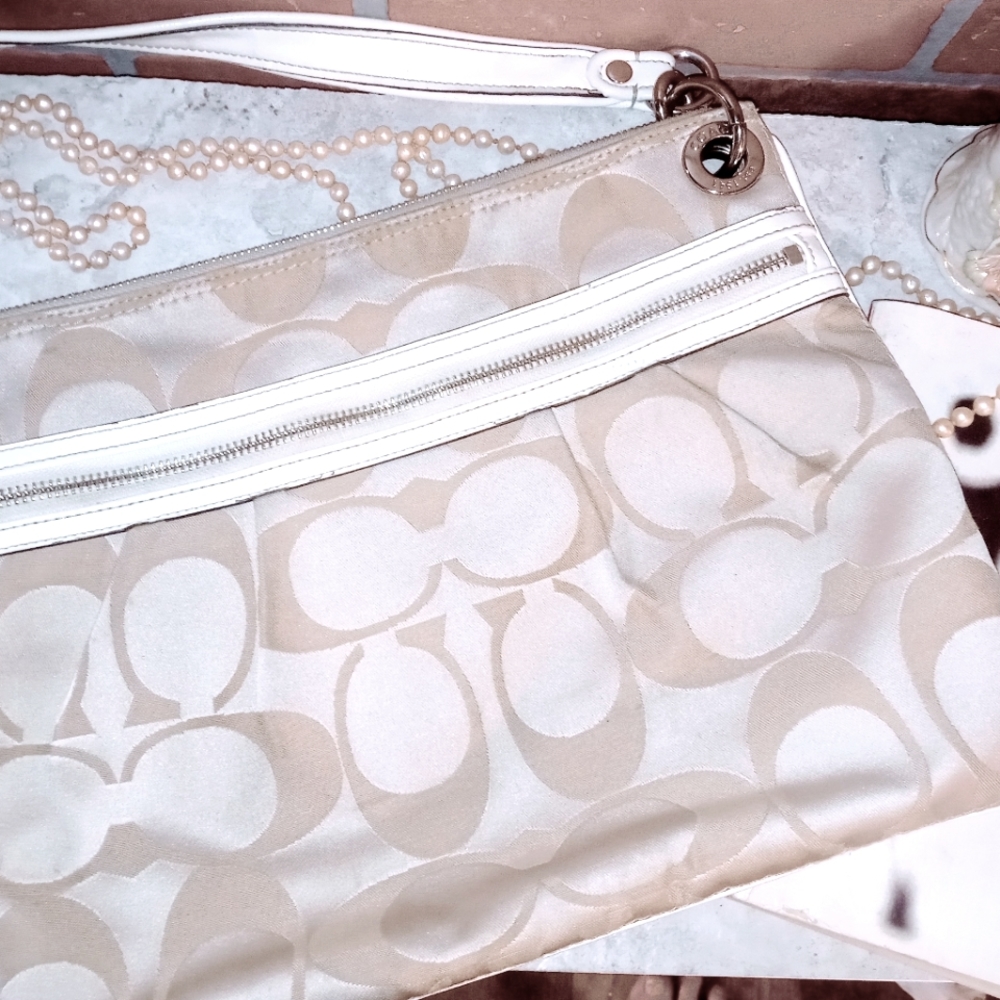 COACH Handbag ( Purse )